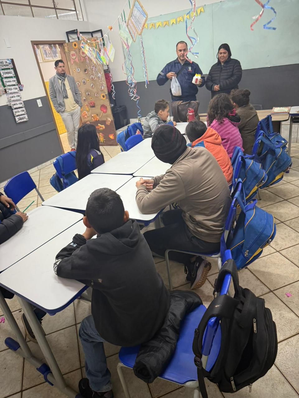 Unidade Guaíra Centro e Centro I promovem atividade educativa na Escola Municipal Irmã Maria Leônia