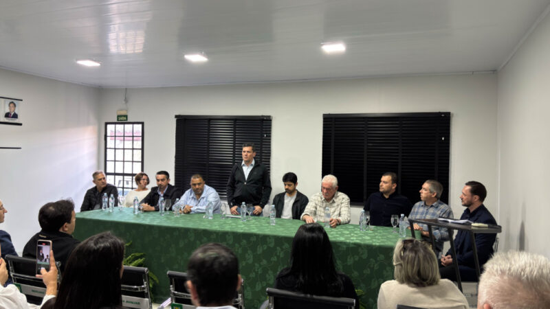 Sérgio Moro discute invasões de terras e cenário econômico em Guaíra