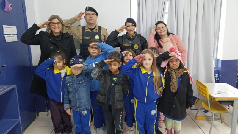 Município de Guaíra celebra o Dia do Soldado com visita especial ao CMEI Maria de Lurdes