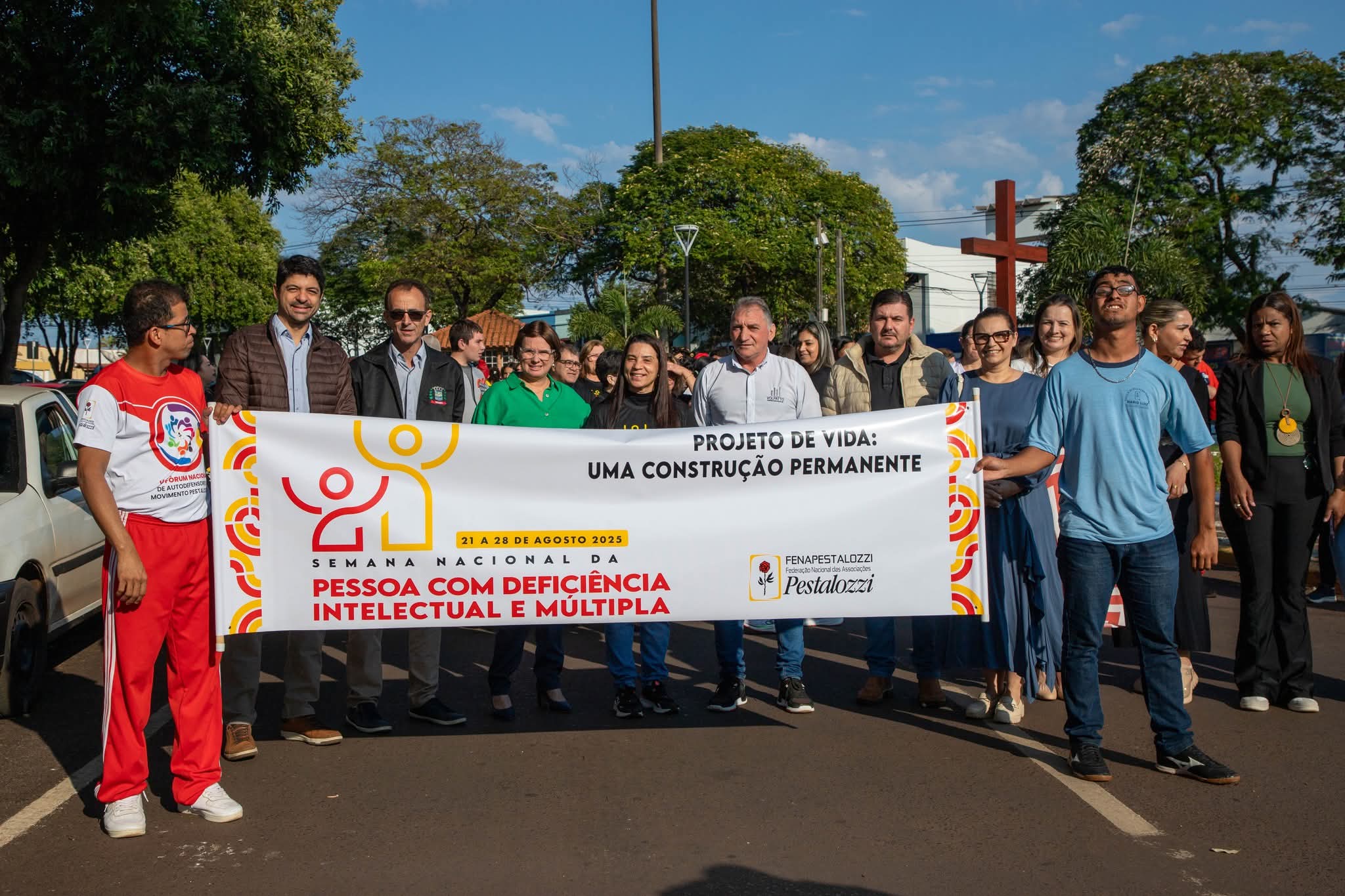 Município de Guaíra realiza passeata solidária em alusão à Semana Nacional da Pessoa com Deficiência