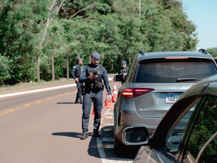 Blitz da Guarda Municipal reforça fiscalização de veículos estrangeiros na Ponte Ayrton Senna