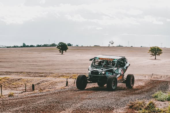 Transparaná 2026 tem largada oficial em Guaíra e segue percurso pelo Paraná