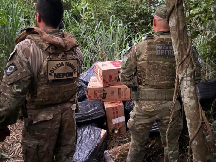 POLÍCIA FEDERAL e BPFRON realizam apreensão de cigarros paraguaios e veículo