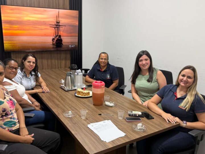 Famílias conhecem de perto o Serviço Família Acolhedora em Guaíra