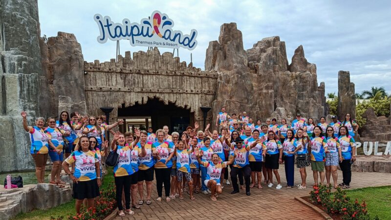 Projeto Viaja +60 leva idosos de Guaíra a Itaipulândia em viagem marcada por lazer e qualidade de vida
